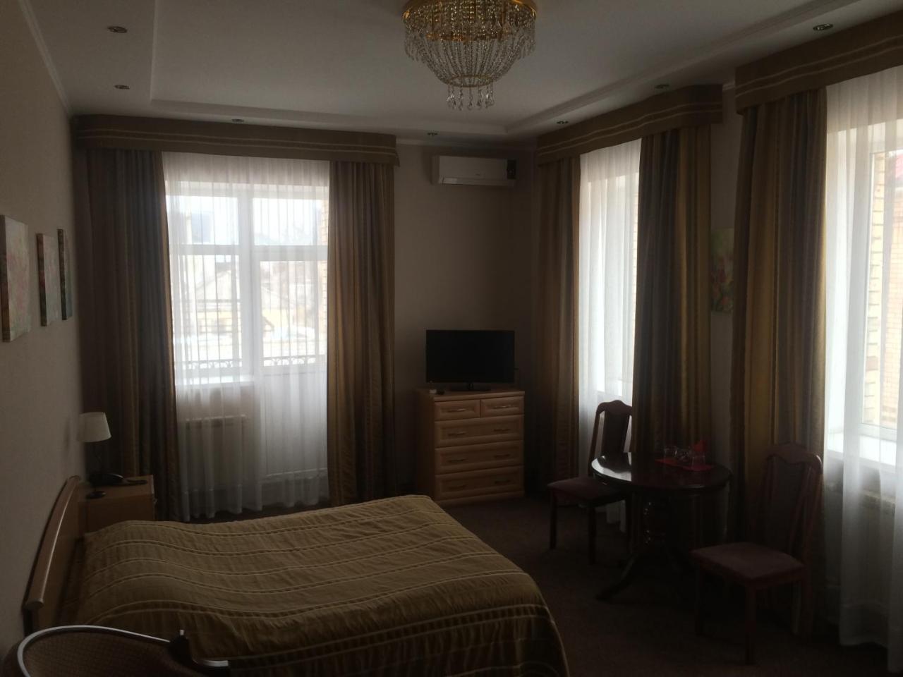 Altyn Adam Hotel Павлодар Екстериор снимка
